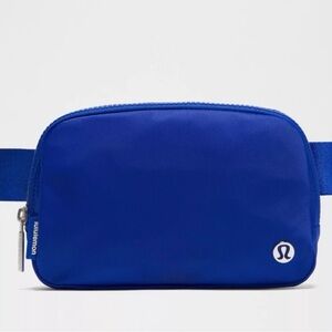 💙NWT Lululemon Everywhere Belt Bag Galactic Cobalt 1L RARE